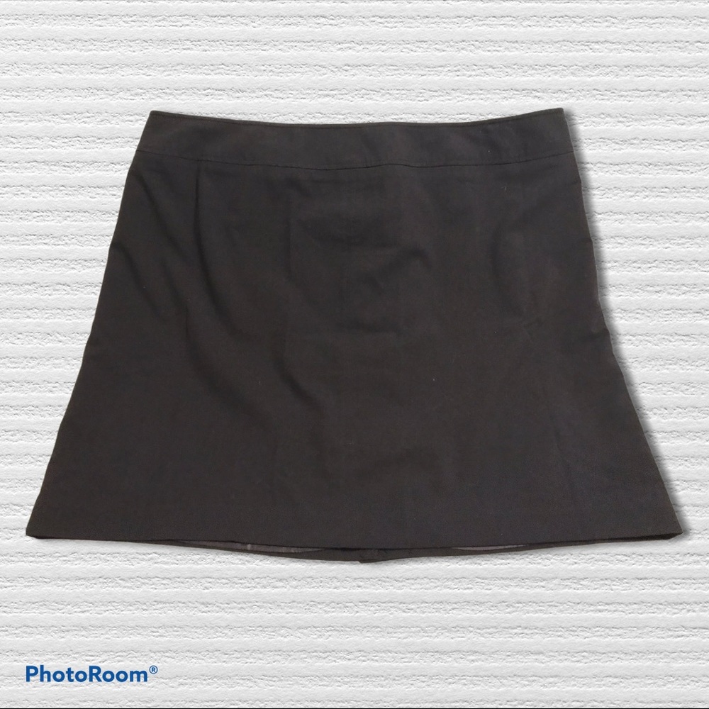 Avenue Basic Black Skirt